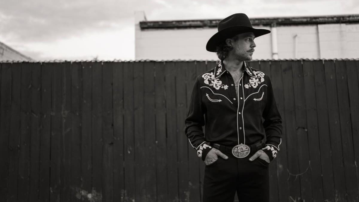 Review: Tyler Halverson steps into the big leagues on new album ‘In Defense of Drinking’