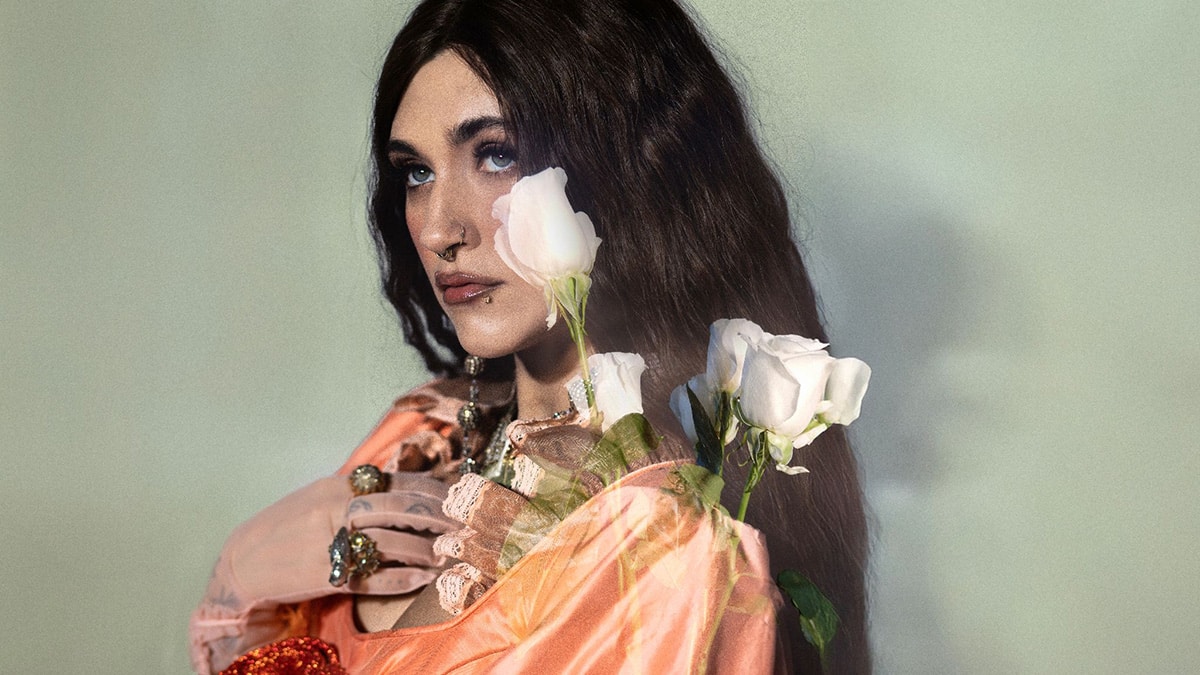 Sierra Ferrell unveils ‘Heavy Petal’ Tour dates including UK and Europe