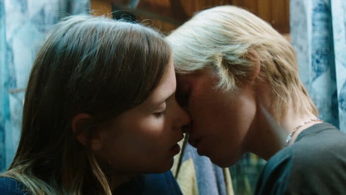 Upon Her Lips: Kiss Me